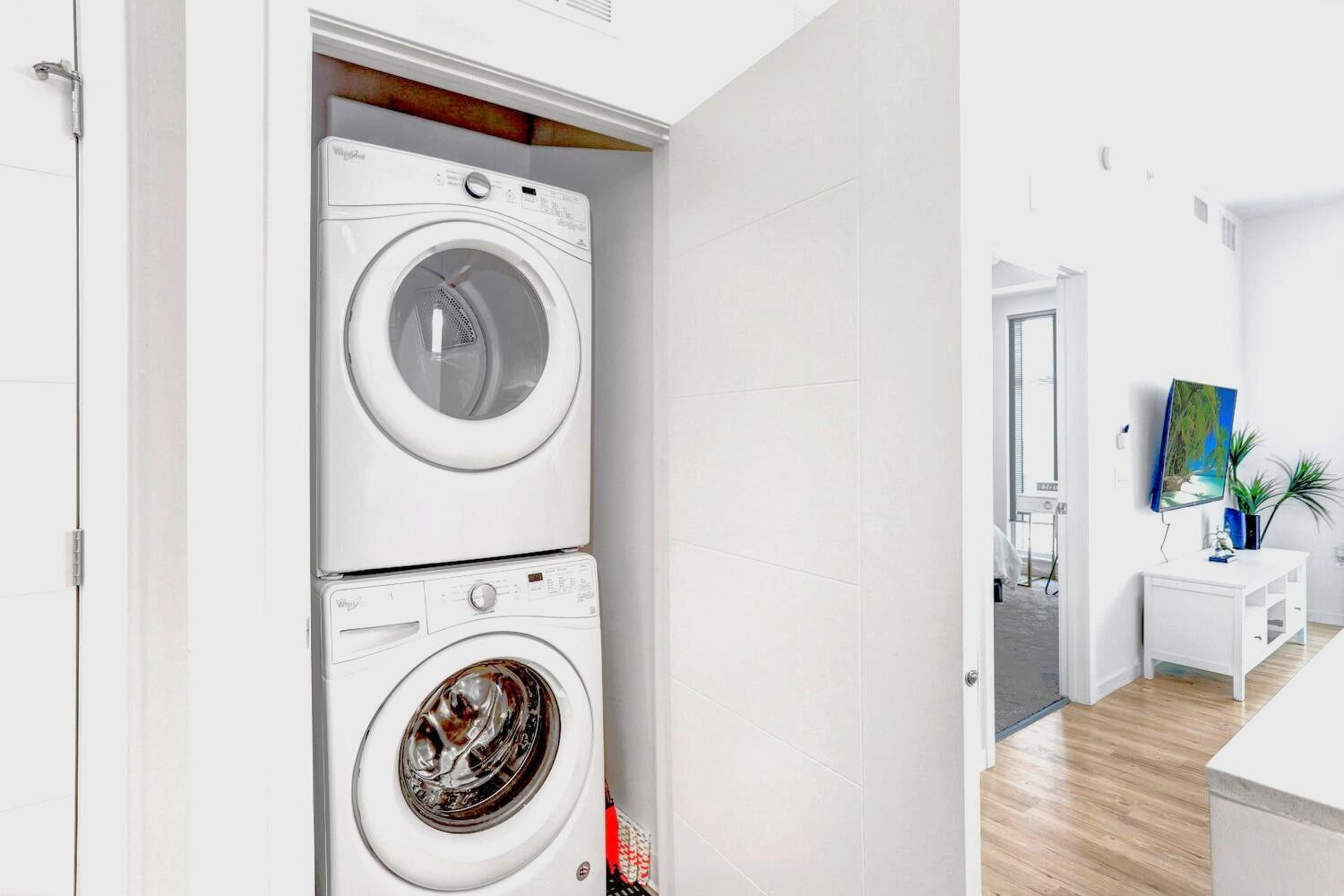 Modern 1br Downtown Oasis W Balcony & Rooftop Pool Apartamento Tampa